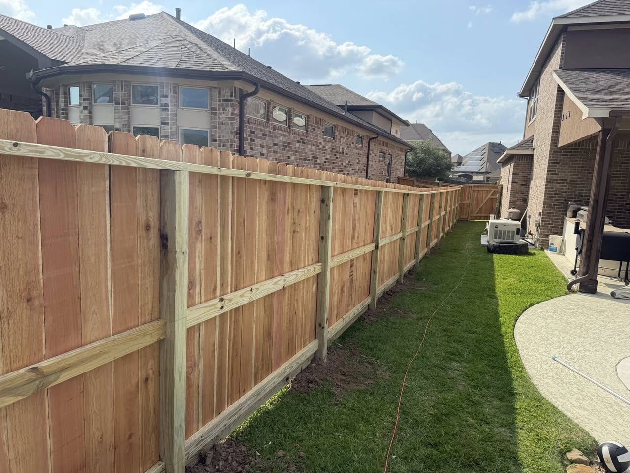 Privacy wood fence